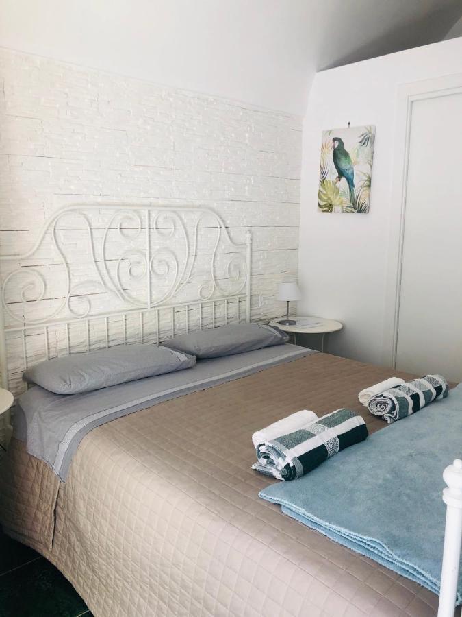 Zi' Mari' - Via Roma Hotel Polignano a Mare Eksteriør billede